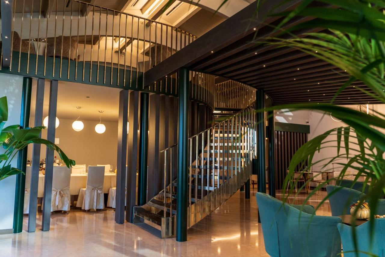 Best Western Hotel Leonardo Da Vinci แอร์บา ภายนอก รูปภาพ