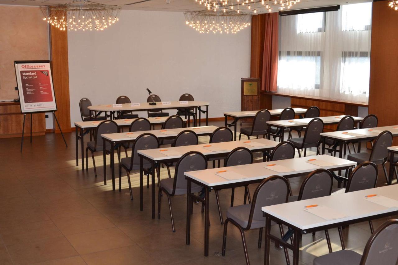 Best Western Hotel Leonardo Da Vinci แอร์บา ภายนอก รูปภาพ
